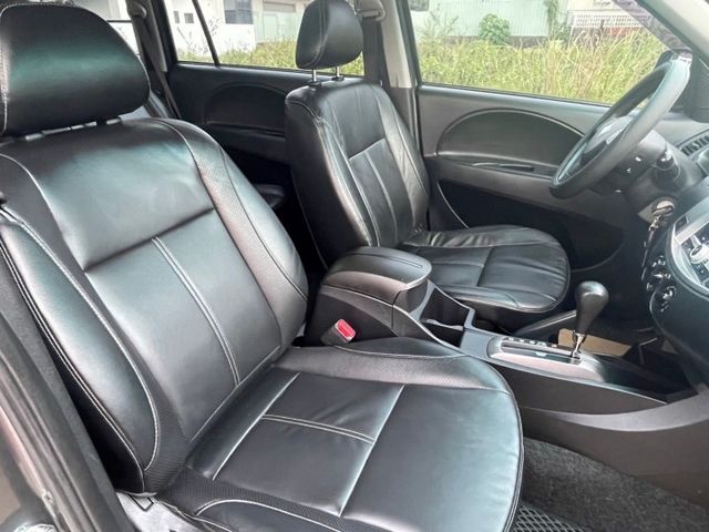 載人+載貨  超大空間  耐操好用  一車多用途  第11張相片