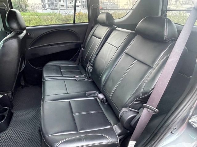 載人+載貨  超大空間  耐操好用  一車多用途  第12張相片