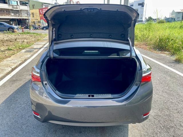 免鑰匙、摸門、定速、循跡防滑  第19張相片