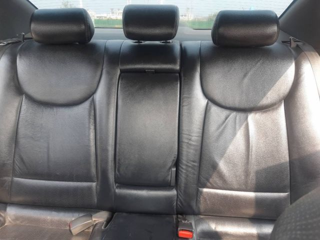 六速手自排  1.8L直四汽油引擎  第14張相片