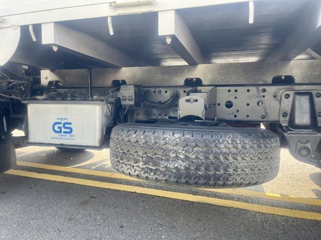 6輪貨車  耐操又好開  第13張相片