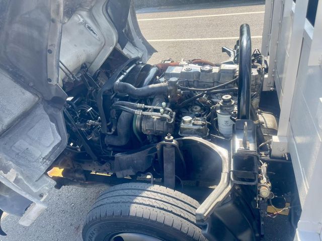 6輪貨車  耐操又好開  第18張相片