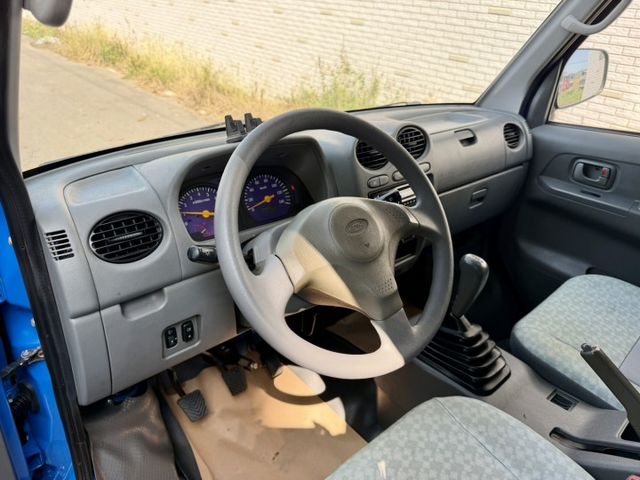 原漆原鈑件  里程保證  只跑12萬  第7張相片