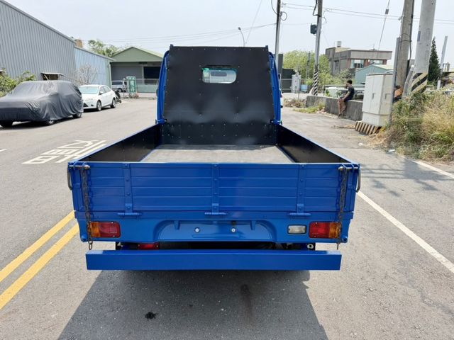 4WD 四輪傳動 好照顧又耐操 原鈑件 里程保證  第5張相片