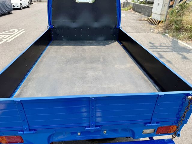 4WD 四輪傳動 好照顧又耐操 原鈑件 里程保證  第15張相片