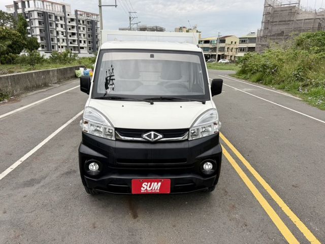 車廂左右對開門  全車原鈑件  輪胎剛換新  生財好夥伴  第2張相片