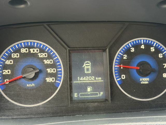 車廂左右對開門  全車原鈑件  輪胎剛換新  生財好夥伴  第7張相片