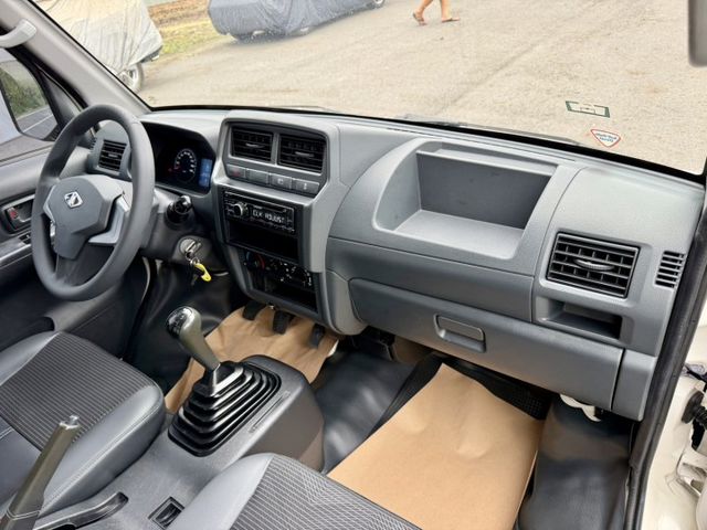 車廂左右對開門  全車原鈑件  輪胎剛換新  生財好夥伴  第10張相片