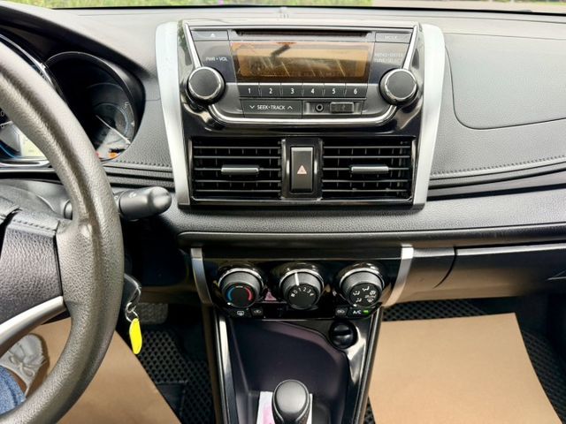 原鈑件  只跑6萬公里  第17張相片