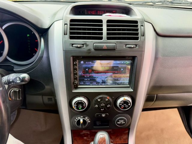 四輪傳動  大輪驅動  只跑10萬公里  里程保證  第15張相片