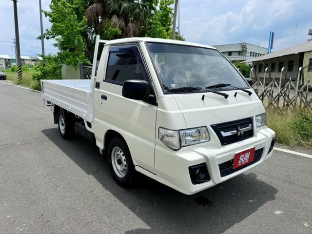 白鐵加厚車斗  車底大樑完整無鏽  已認證  原鈑件  第3張相片