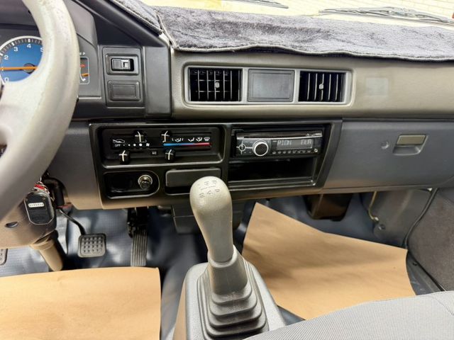 白鐵加厚車斗  車底大樑完整無鏽  已認證  原鈑件  第12張相片