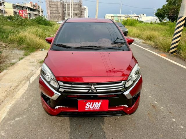 有盲點偵測、前後行車記錄器、環景安卓機 只跑3萬公里  第2張相片