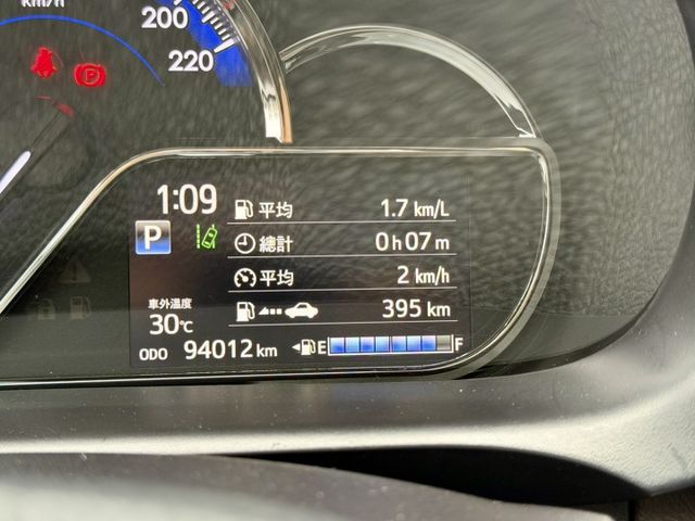 ECO、SPORT模式、七顆安全氣囊 停車輔助、車輛穩定系統 車道偏移輔助、碰撞預警  第12張相片