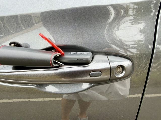 ECO、SPORT模式、七顆安全氣囊 停車輔助、車輛穩定系統 車道偏移輔助、碰撞預警  第18張相片