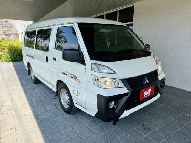 自排客貨版 8人座 原廠保養  第3張相片