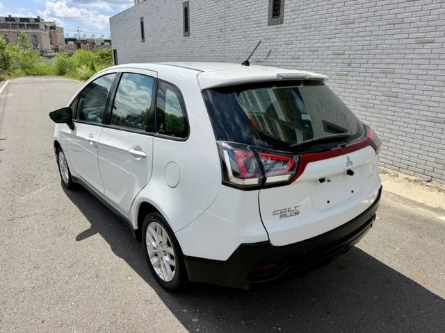 電尾門、倒車影像、I-key、摸門解鎖  第6張相片