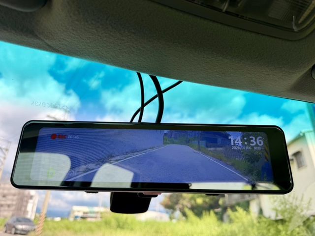 電尾門、倒車影像、I-key、摸門解鎖  第15張相片