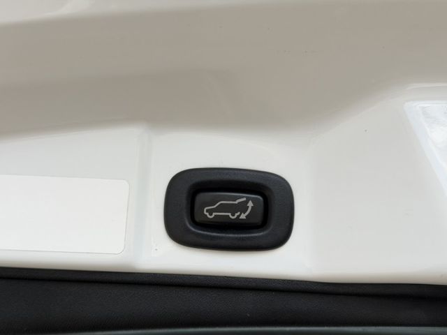 電尾門、倒車影像、I-key、摸門解鎖  第19張相片