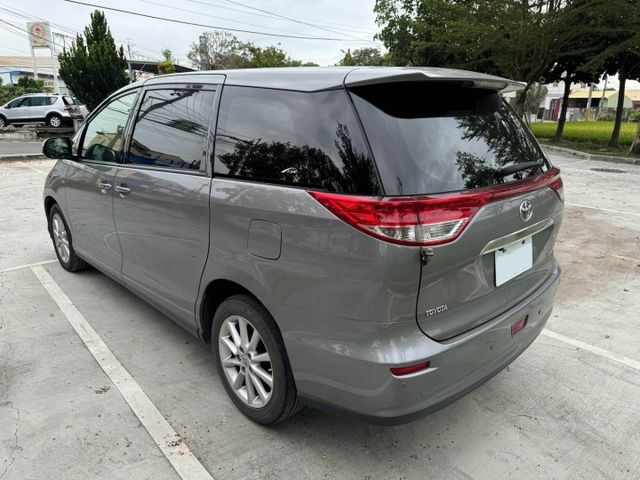 經典七人座 2.4L 低里程 原鈑件  第5張相片