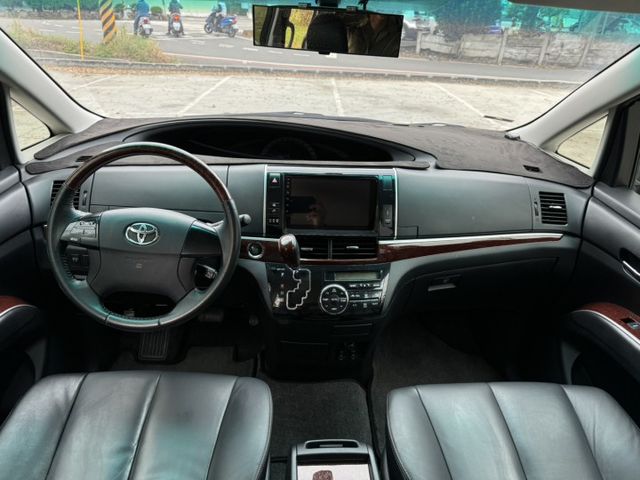 經典七人座 2.4L 低里程 原鈑件  第8張相片