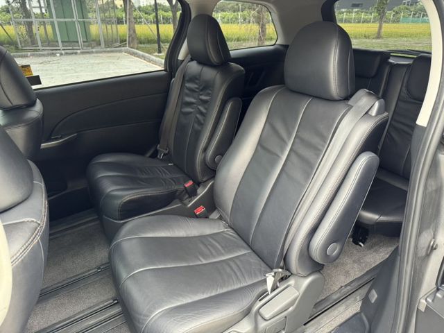 經典七人座 2.4L 低里程 原鈑件  第11張相片