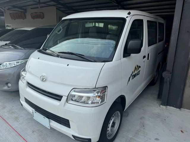 新車價60萬/全新領牌車/原廠4年12萬保固  第1張相片