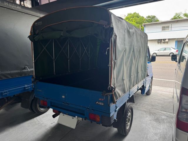 低里程 自排小貨 抬頭顯示 行車紀錄器 倒車顯影 原鈑件  第4張相片