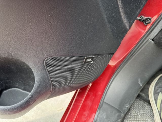 J 版 JBL音響 環景 CARPLAY  第14張相片