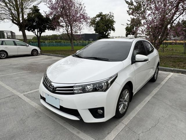 14年式 尊絕版 免鑰匙 天窗 電動椅  第1張相片