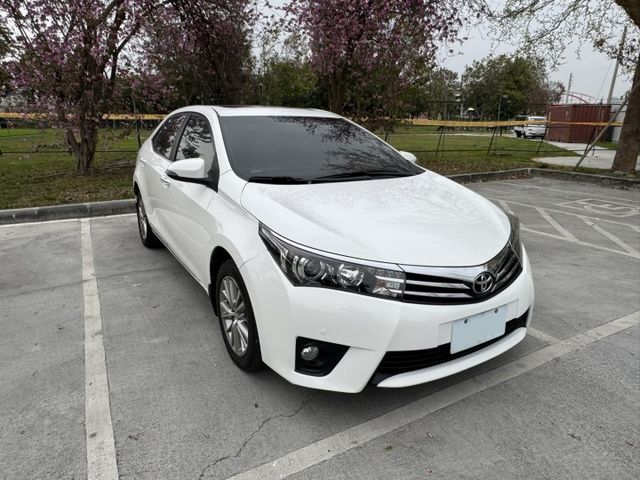 14年式 尊絕版 免鑰匙 天窗 電動椅  第2張相片