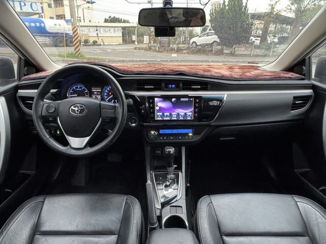 14年式 尊絕版 免鑰匙 天窗 電動椅  第8張相片