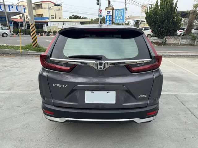 CRV 5.5代 S版 全景天窗 電尾門 無線充電 電尾門  第5張相片