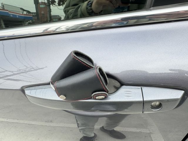 CRV 5.5代 S版 全景天窗 電尾門 無線充電 電尾門  第17張相片