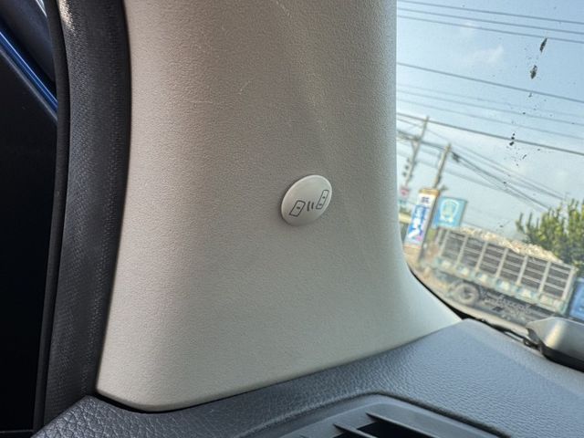 平價 優質代步車  第13張相片