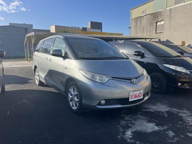 TOYOTA豐田 PREVIA  第6張相片