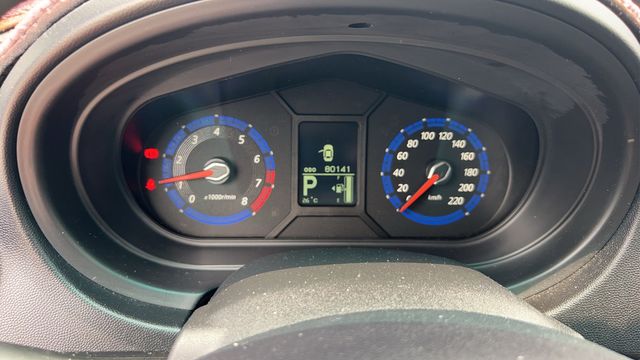 MITSUBISHI三菱 COLT PLUS  第7張相片