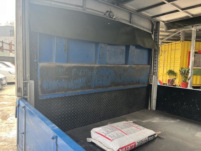 MITSUBISHI三菱 DELICA  第5張相片