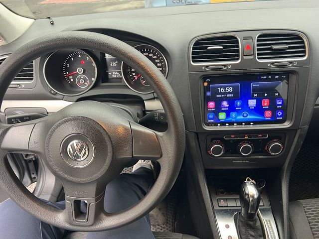 VOLKSWAGEN福斯 GOLF VARIANT  第10張相片