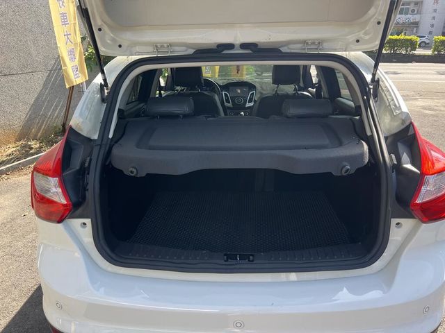 FORD福特 FOCUS  第8張相片