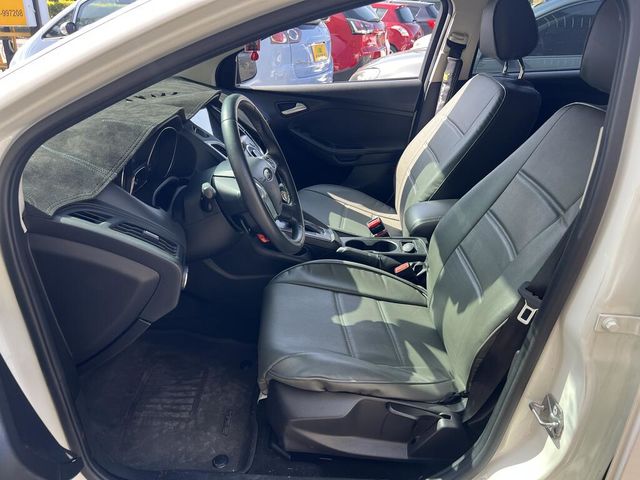 FORD福特 FOCUS  第12張相片