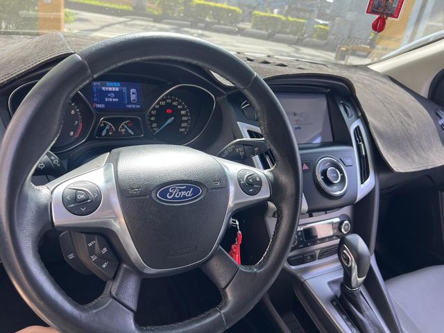 FORD福特 FOCUS  第13張相片