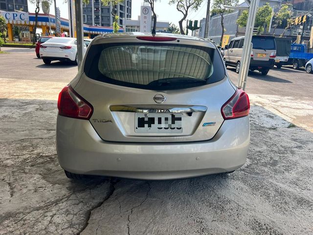NISSAN日產 TIIDA  第4張相片