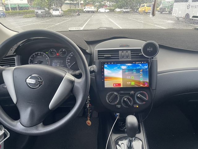NISSAN日產 TIIDA  第11張相片