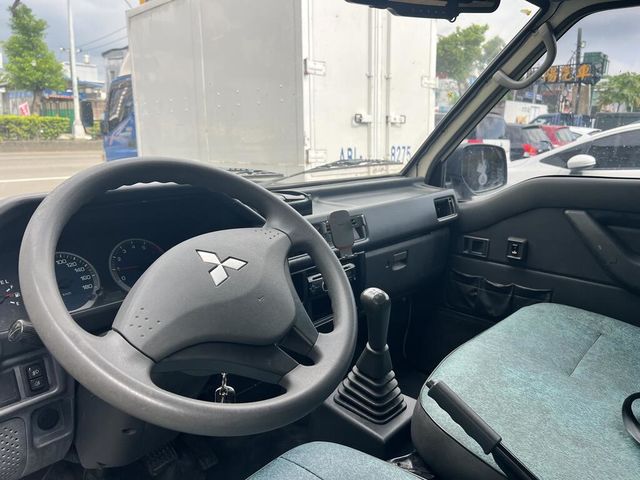 MITSUBISHI三菱 DELICA  第5張相片