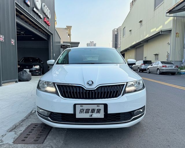 SKODA司科達 RAPID  第2張相片