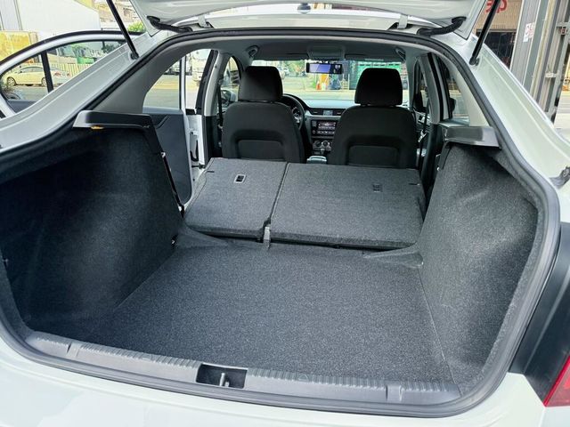 SKODA司科達 RAPID  第5張相片