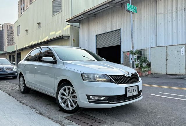 SKODA司科達 RAPID  第7張相片