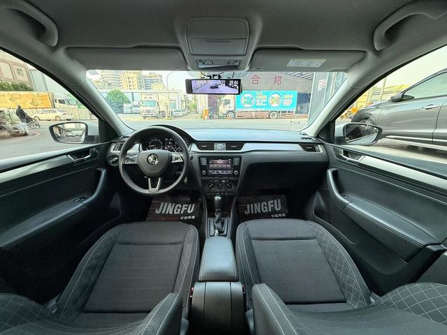 SKODA司科達 RAPID  第10張相片