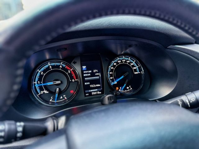 TOYOTA豐田 HILUX  第11張相片
